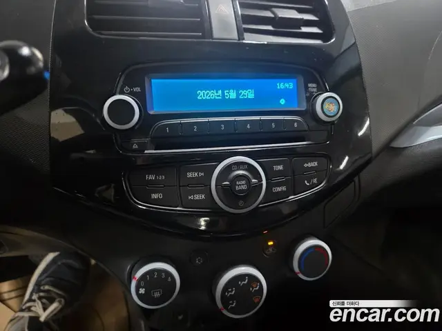 Chevrolet Spark 2014 1.0 автомат (гидро), миниатюра 12