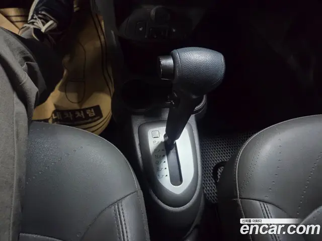 Chevrolet Spark 2014 1.0 автомат (гидро), миниатюра 9