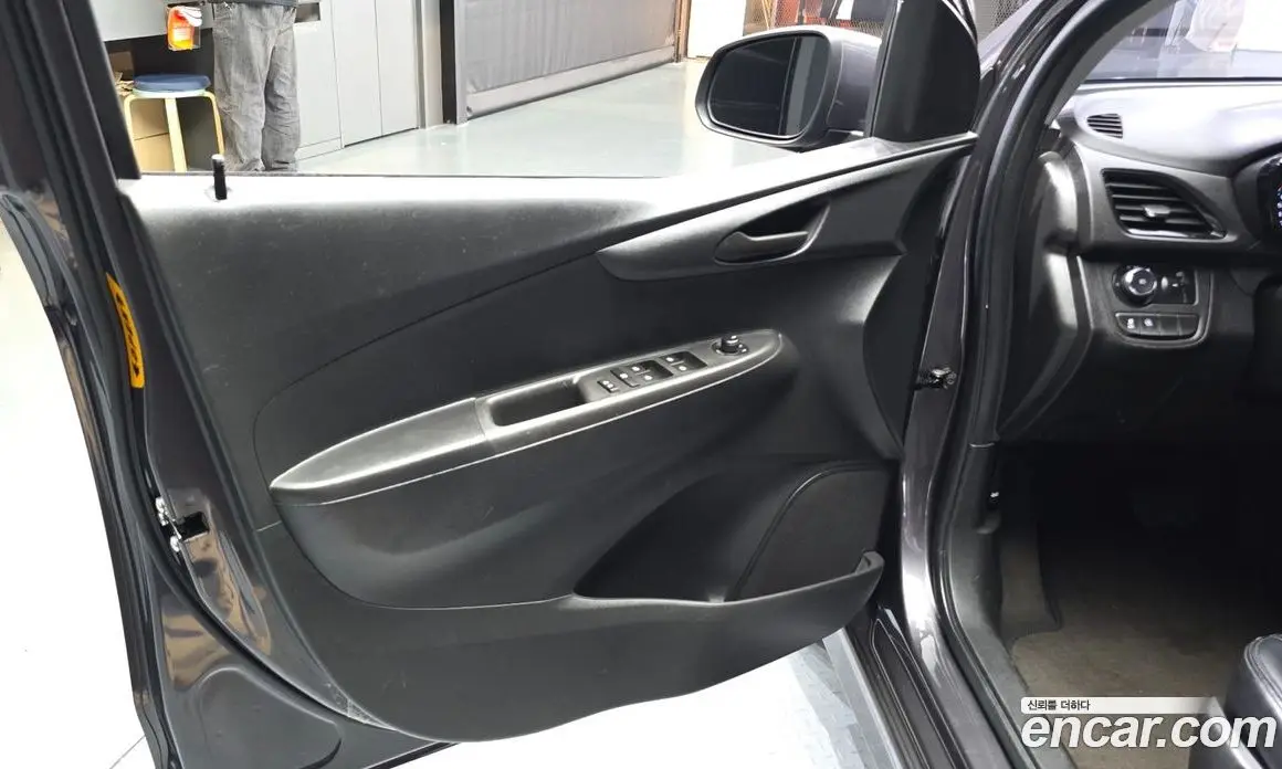 Chevrolet Spark 2015 1.0 автомат (гидро), фото 14