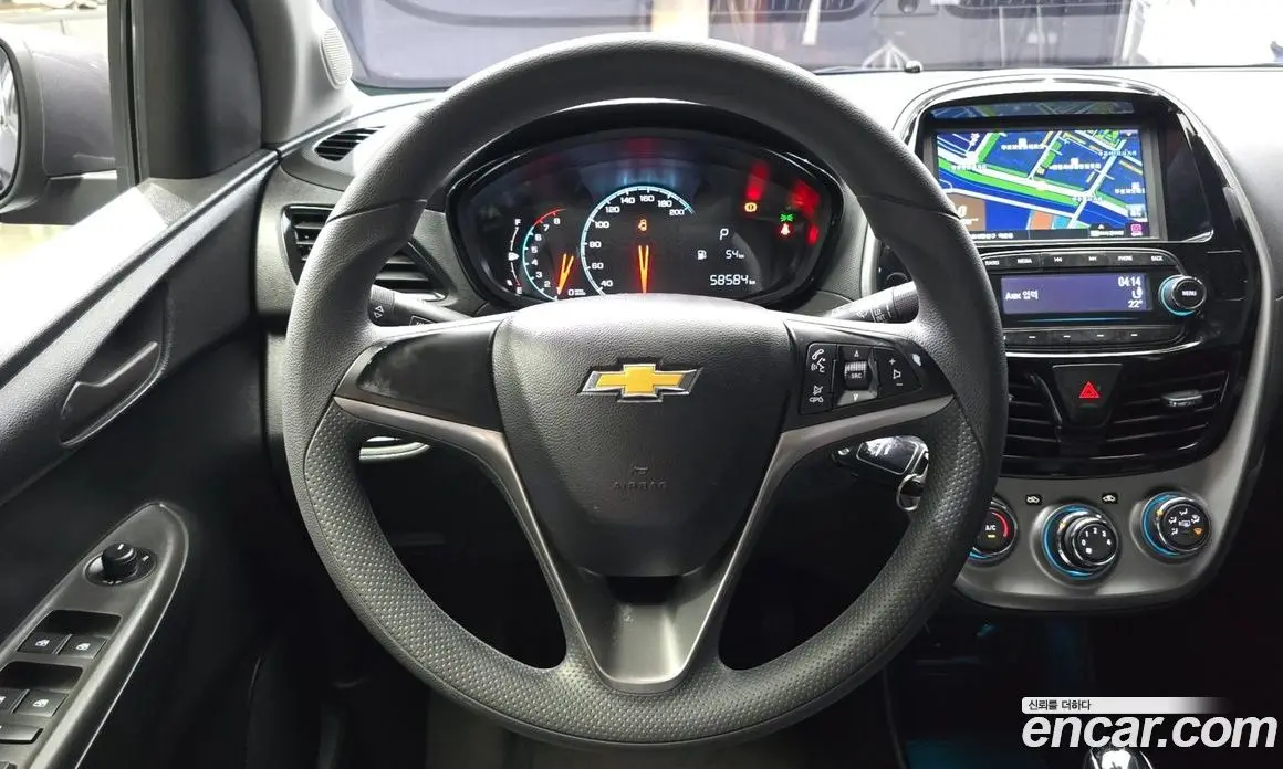 Chevrolet Spark 2015 1.0 автомат (гидро), фото 20
