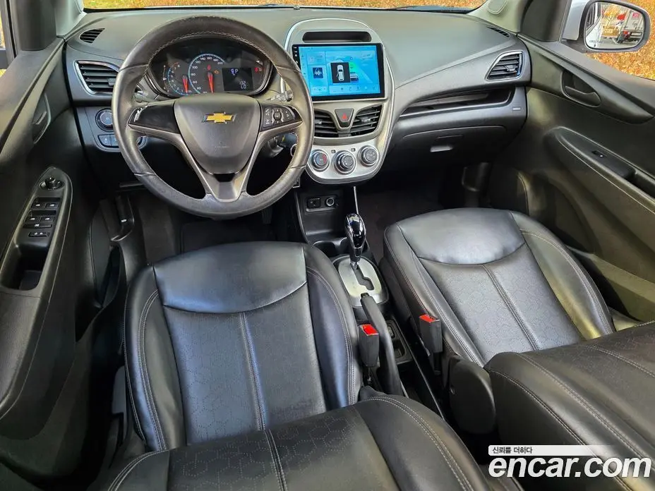 Chevrolet Spark 2015 1.0 автомат (гидро), фото 16