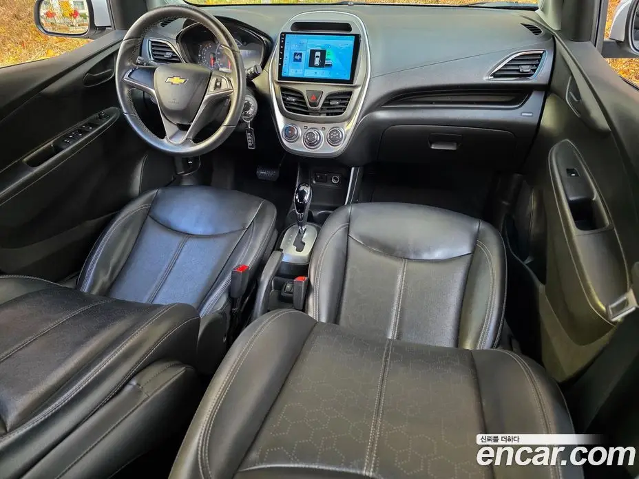 Chevrolet Spark 2015 1.0 автомат (гидро), фото 17