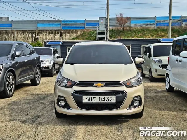 Chevrolet Spark 2016 1.0 автомат (гидро), миниатюра 2