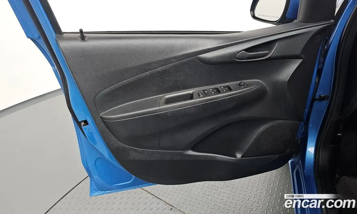 Chevrolet Spark 2016 1.0 автомат (гидро), фото 14