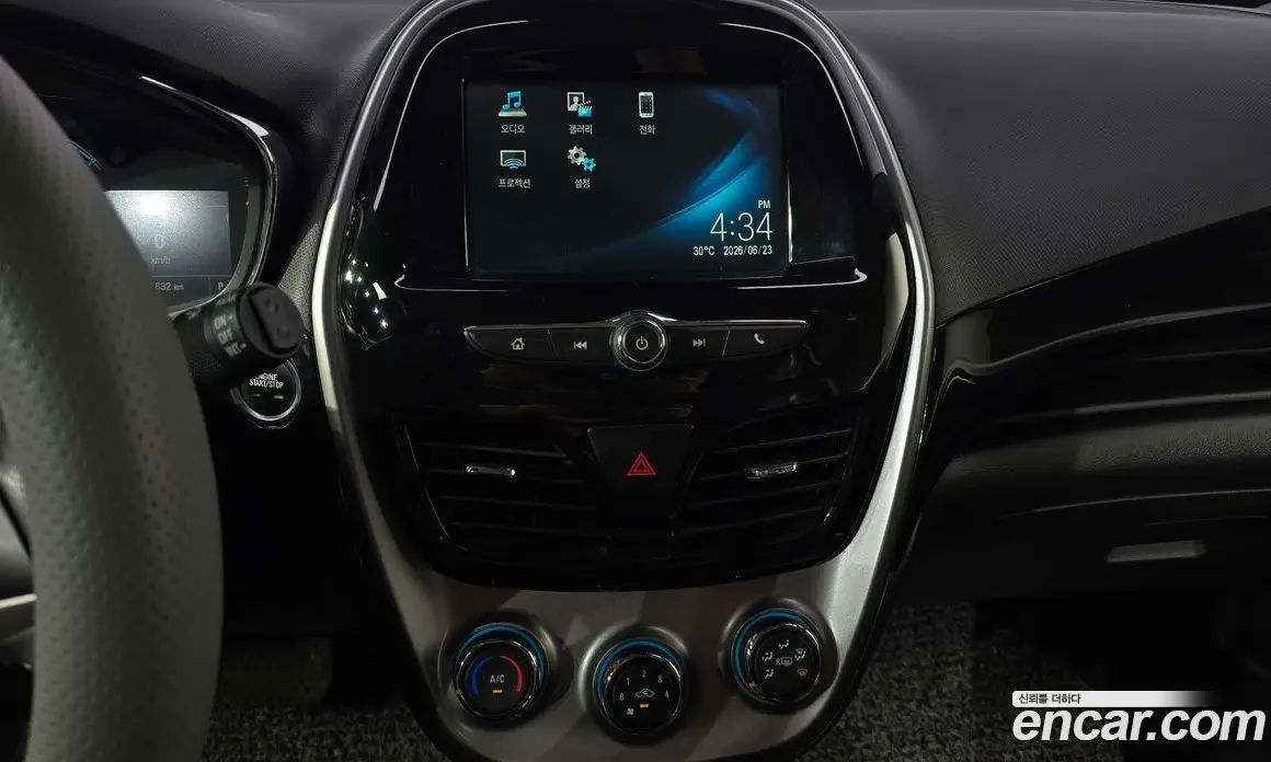 Chevrolet Spark 2016 1.0 автомат (гидро), фото 23