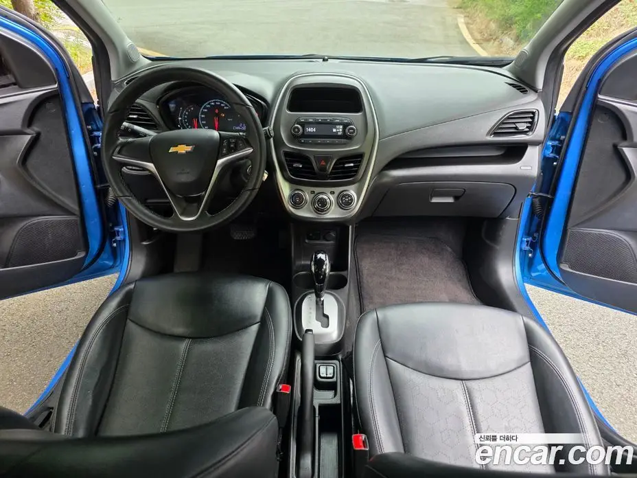 Chevrolet Spark 2017 1.0 автомат (гидро), фото 11