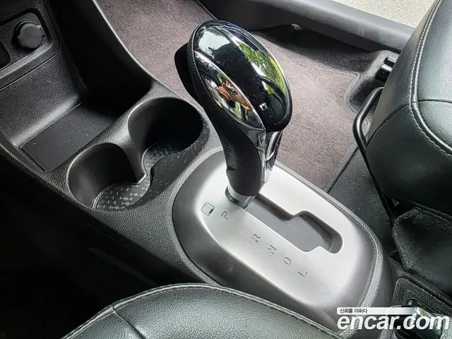 Chevrolet Spark 2017 1.0 автомат (гидро), миниатюра 9