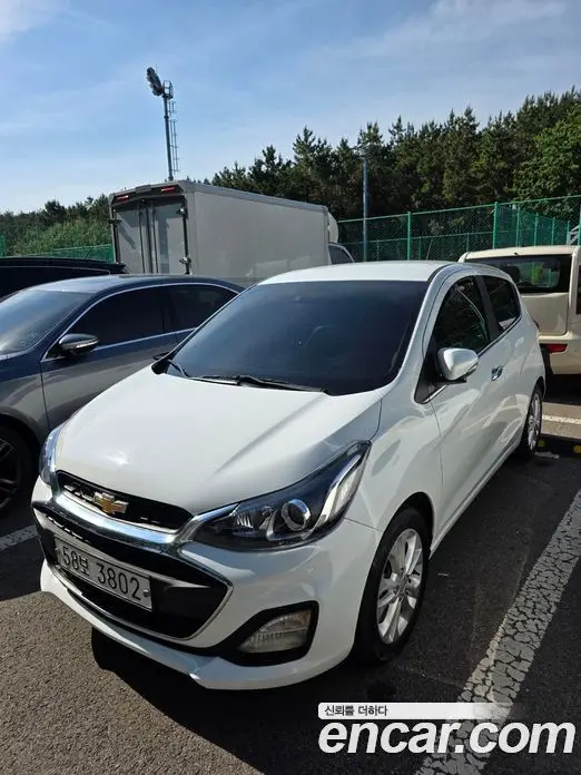 Chevrolet Spark 2019 1.0 автомат (гидро), миниатюра 2