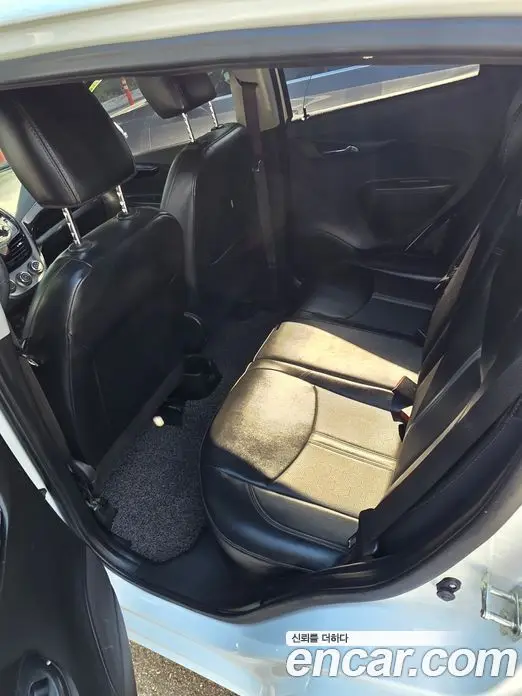 Chevrolet Spark 2019 1.0 автомат (гидро), фото 12