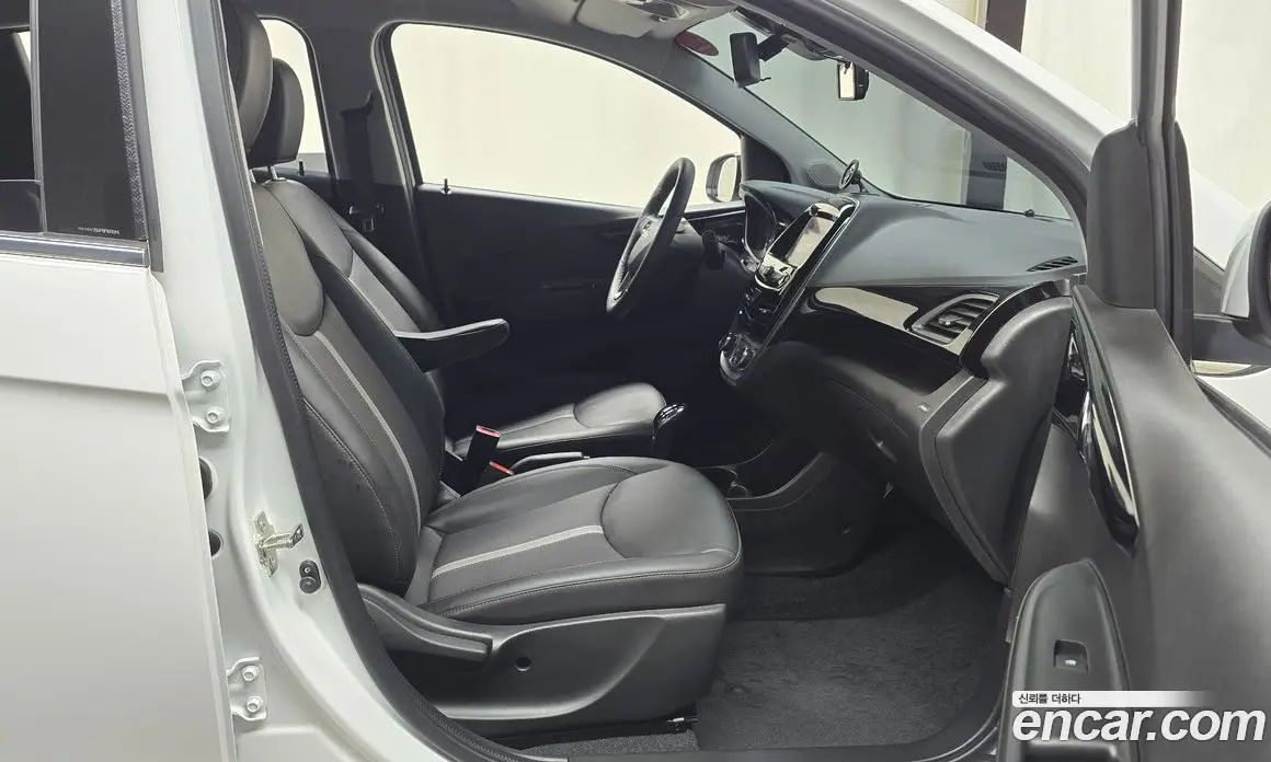 Chevrolet Spark 2022 1.0 автомат (гидро), фото 16