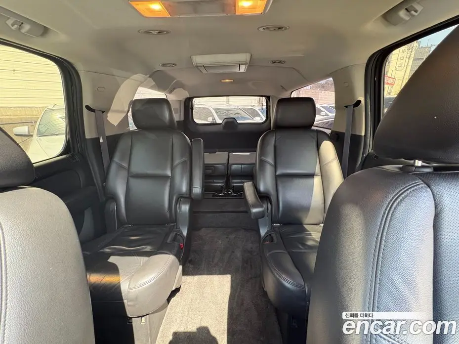 Chevrolet Surburban 2012 5.3 автомат (гидро), фото 13