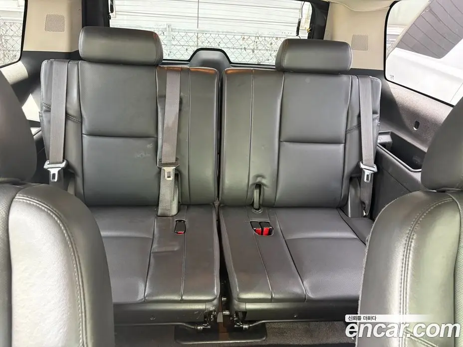 Chevrolet Surburban 2012 5.3 автомат (гидро), фото 17