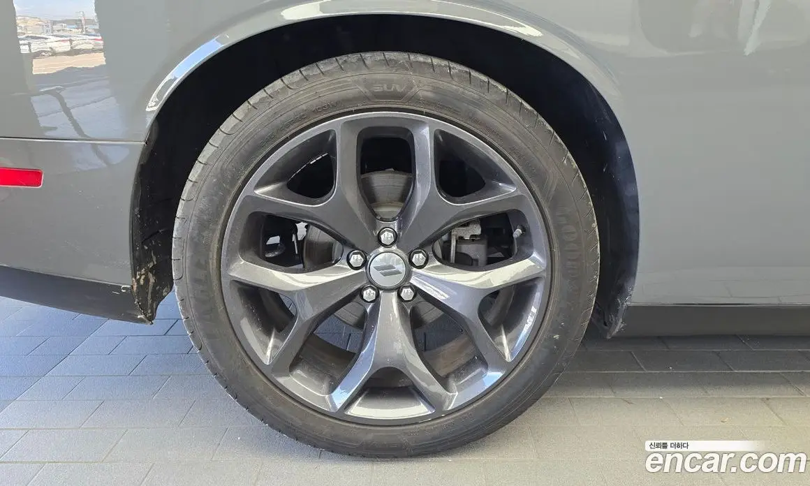 Dodge Challenger 2019 5.7 автомат (гидро), фото 5 Dodge Challenger 2019 5.7 автомат (гидро), фото 5