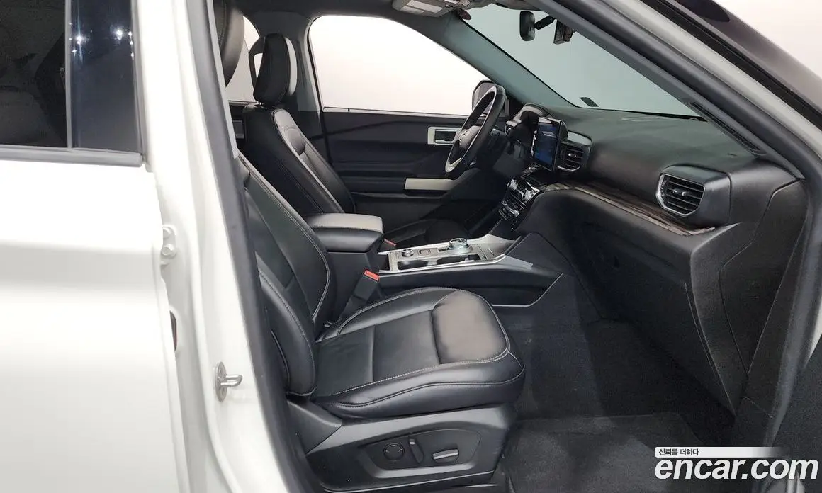Ford Explorer 2021 3.0 автомат (гидро), фото 16