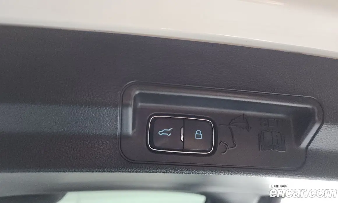 Ford Explorer 2021 3.0 автомат (гидро), фото 24