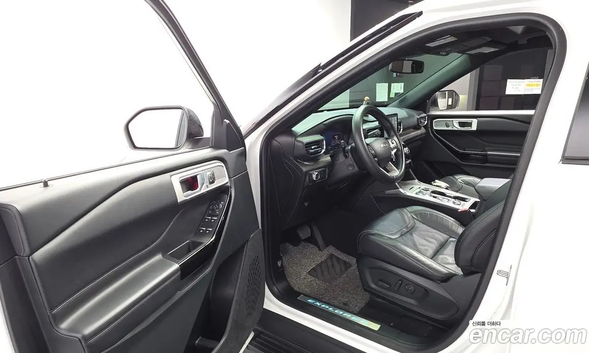 Ford Explorer 2022 3.0 автомат (гидро), фото 13
