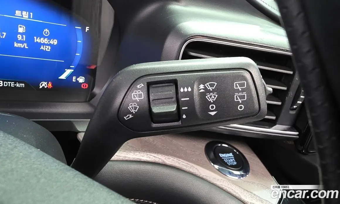 Ford Explorer 2022 3.0 автомат (гидро), фото 28