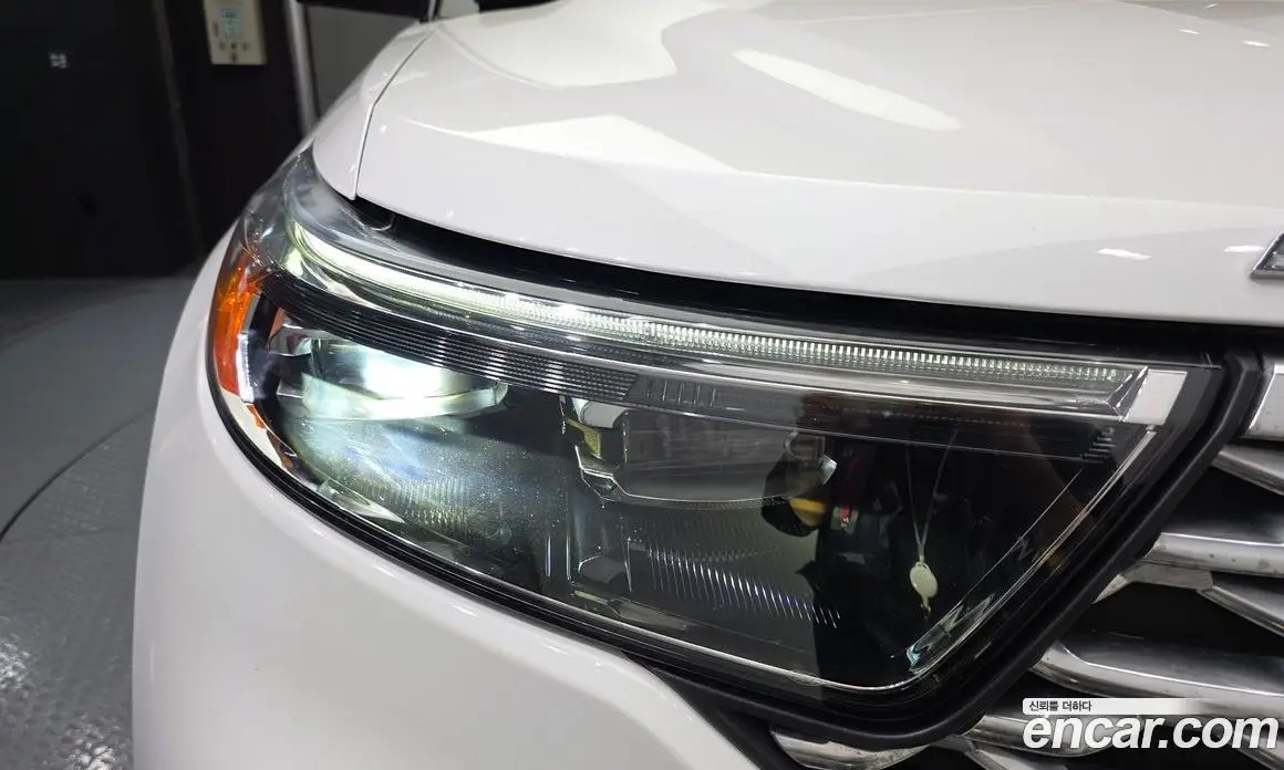 Ford Explorer 2022 3.0 автомат (гидро), фото 8
