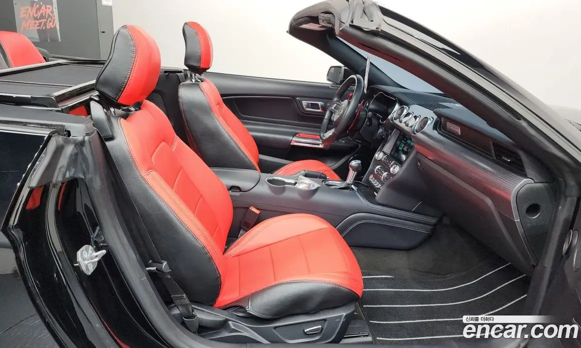 Ford Mustang 2018 5.0 автомат (гидро), фото 16