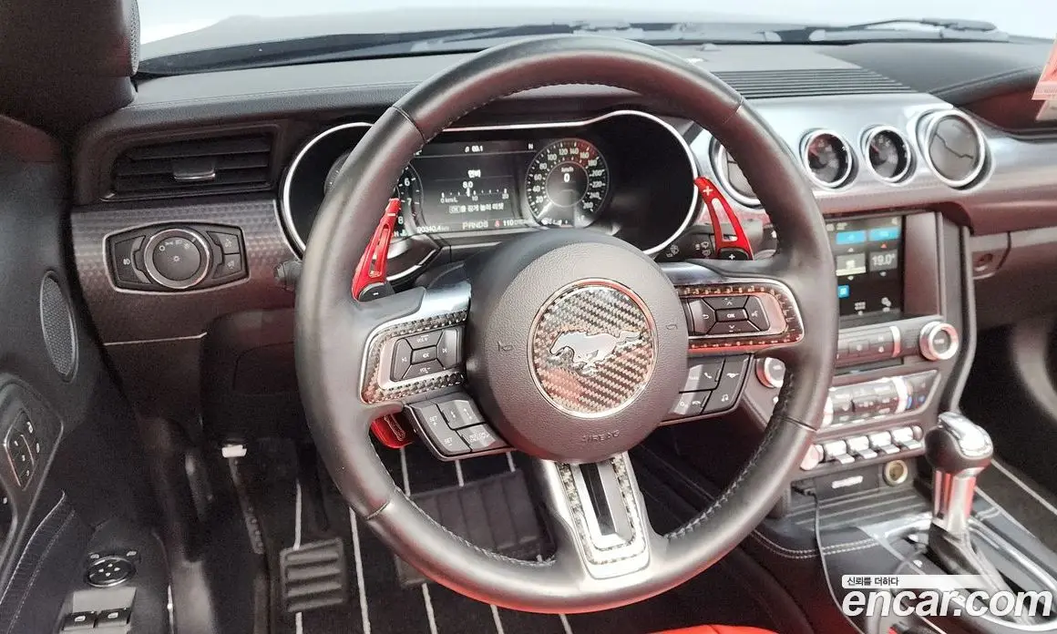 Ford Mustang 2018 5.0 автомат (гидро), фото 19
