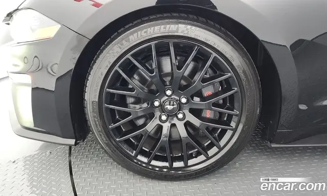 Ford Mustang 2018 5.0 автомат (гидро), миниатюра 5
