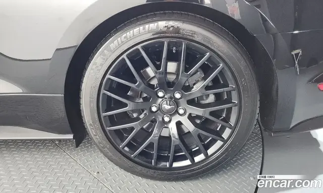 Ford Mustang 2018 5.0 автомат (гидро), миниатюра 7