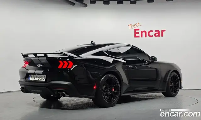 Ford Mustang 2024 2.3 автомат (гидро), миниатюра 2