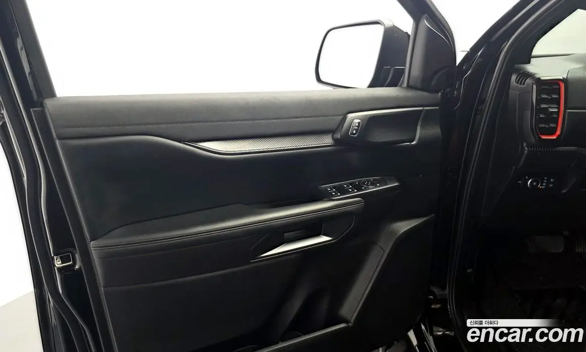Ford Ranger 2025 2.0 автомат (гидро), фото 14
