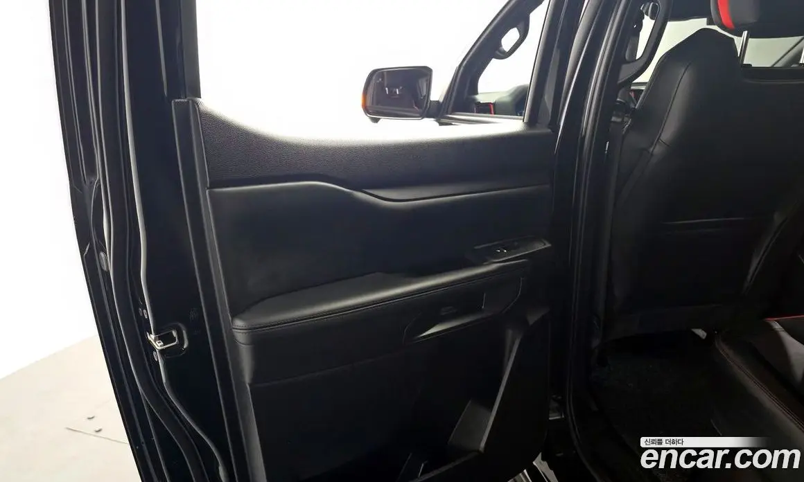 Ford Ranger 2025 2.0 автомат (гидро), фото 15