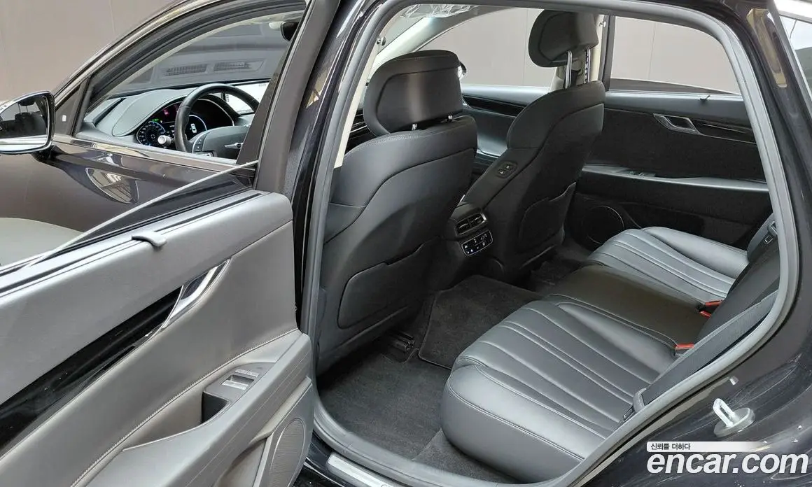 Genesis G80 2022 2.5 автомат (гидро), фото 18