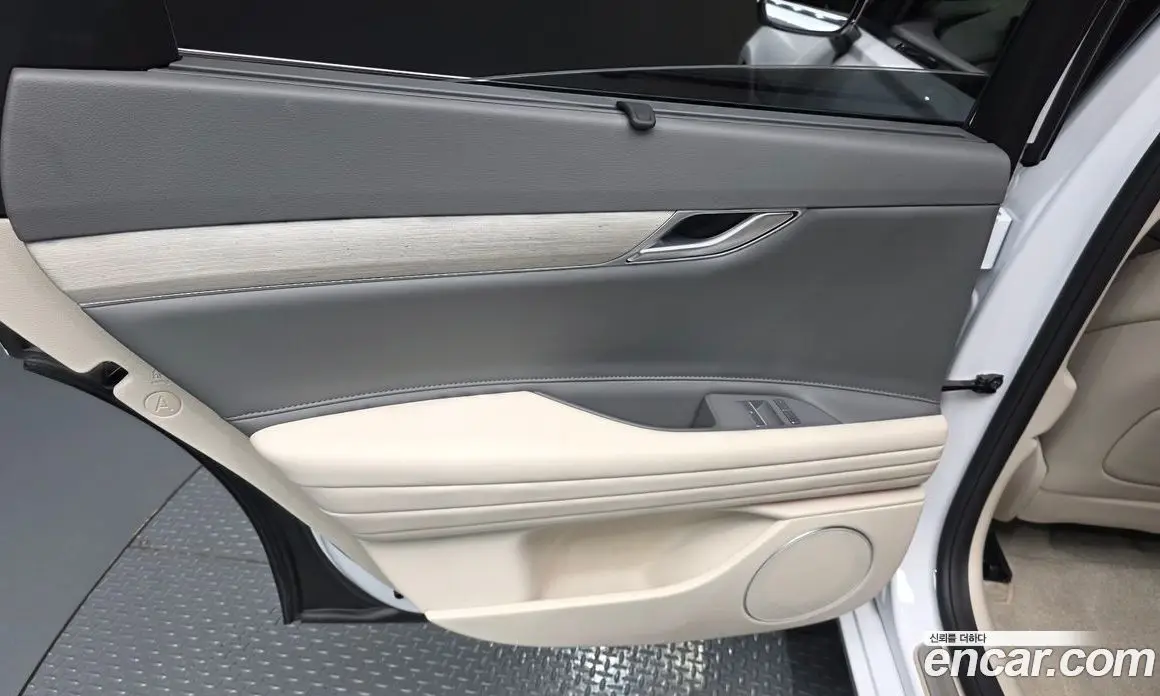 Genesis G80 2024 2.5 автомат (гидро), фото 15
