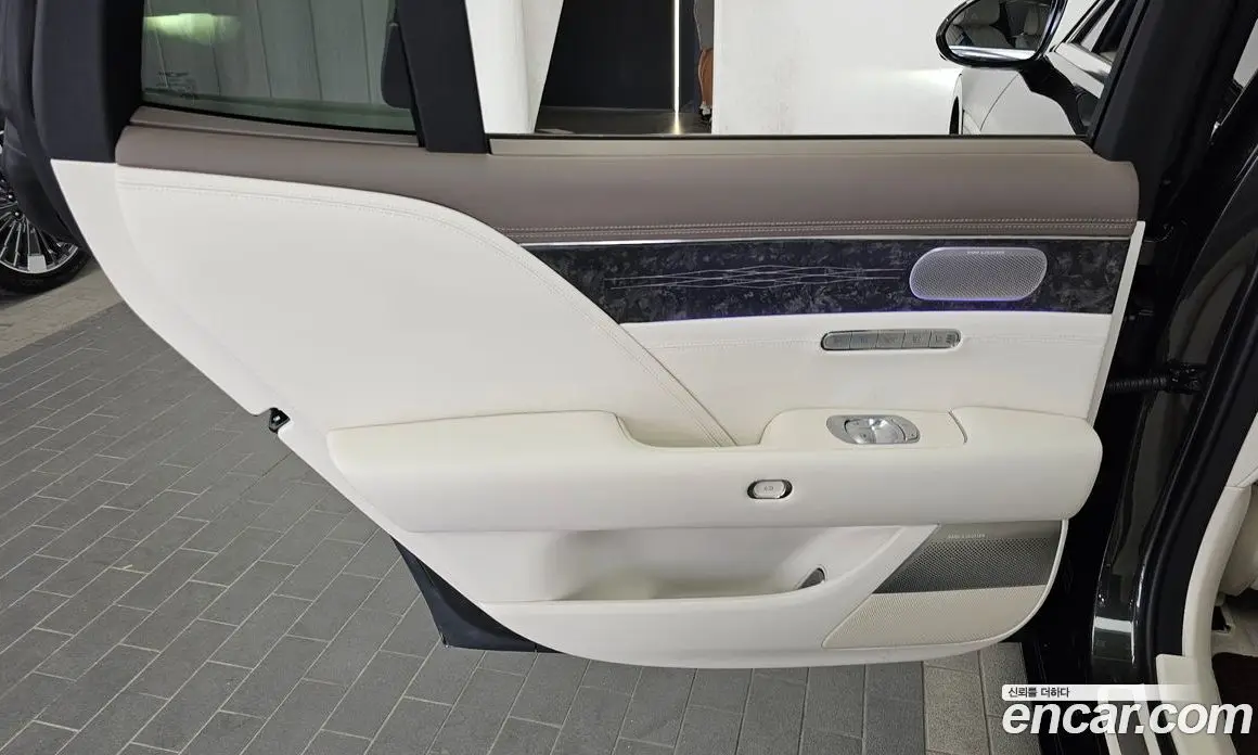 Genesis G90 2025 3.5 автомат (гидро), фото 15 Genesis G90 2025 3.5 автомат (гидро), фото 15