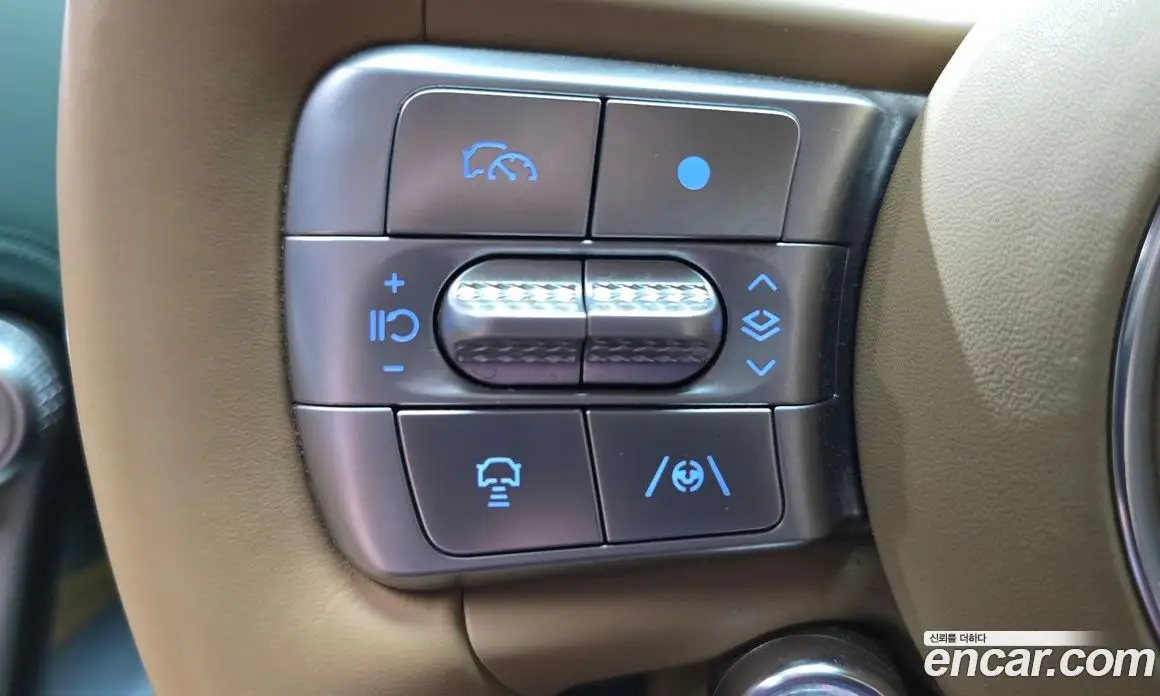 Genesis GV60 2023 0.1 автомат (гидро), фото 24