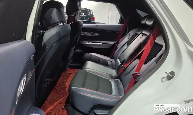 Genesis GV70 2022 2.5 автомат (гидро), миниатюра 11