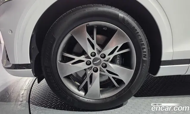 Genesis GV70 2022 2.5 автомат (гидро), миниатюра 5
