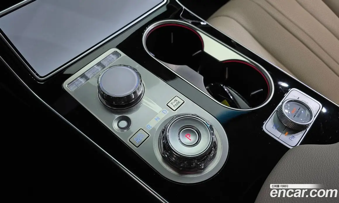 Genesis GV80 2023 2.5 автомат (гидро), фото 12