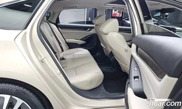 Honda Accord 2018 2.0 автомат (гидро), миниатюра 12