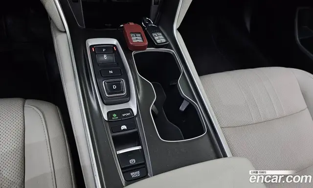 Honda Accord 2018 2.0 автомат (гидро), миниатюра 9