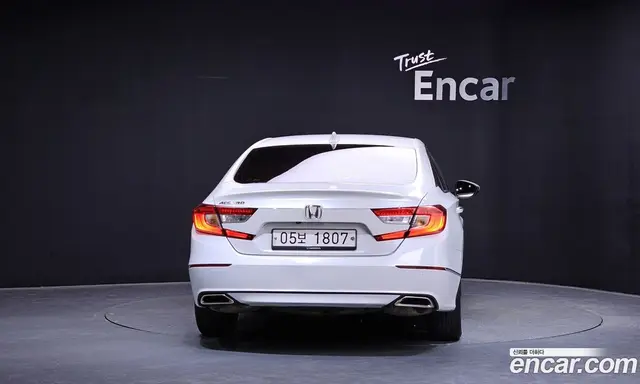 Honda Accord 2018 1.5 автомат (гидро), миниатюра 4
