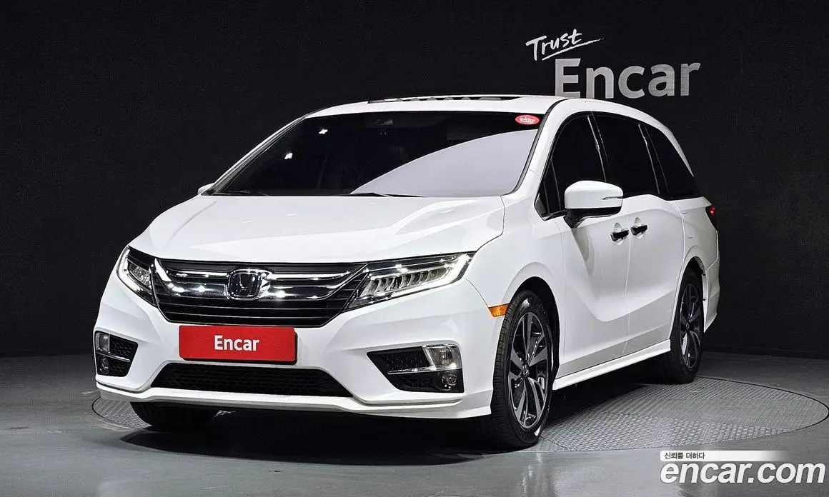 Honda Odyssey 2020 3.5 автомат (гидро), фото 1 Honda Odyssey 2020 3.5 автомат (гидро), фото 1