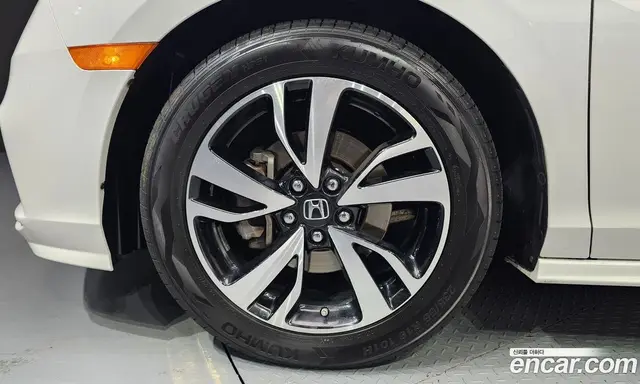Honda Odyssey 2020 3.5 автомат (гидро), миниатюра 5 Honda Odyssey 2020 3.5 автомат (гидро), миниатюра 5