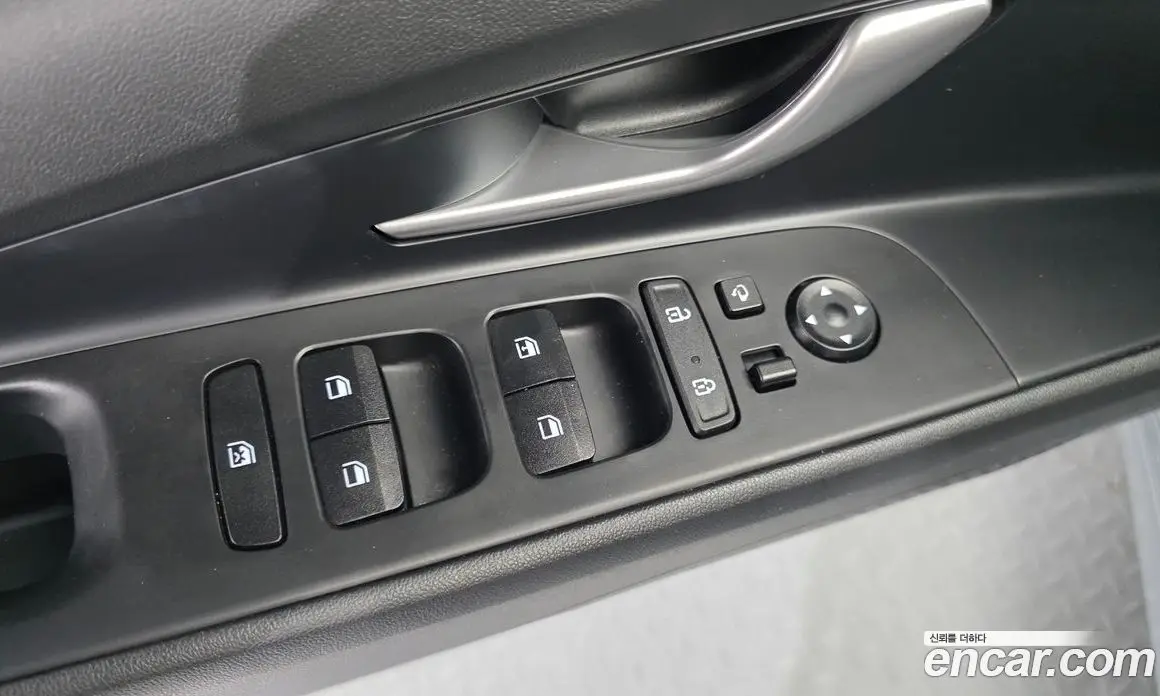 Hyundai Avante 2021 1.6 автомат (гидро), фото 28