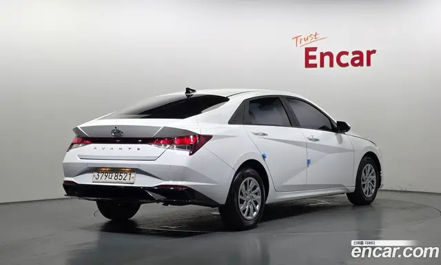 Hyundai Avante 2021 1.6 автомат (гидро), миниатюра 2
