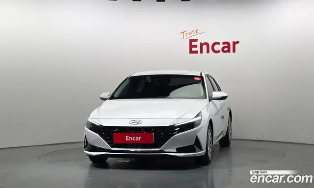 Hyundai Avante 2021 1.6 автомат (гидро), миниатюра 3