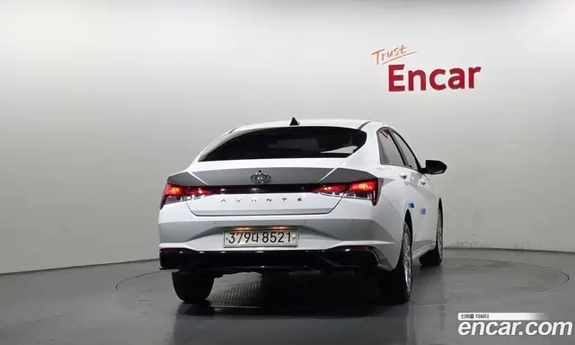 Hyundai Avante 2021 1.6 автомат (гидро), миниатюра 4