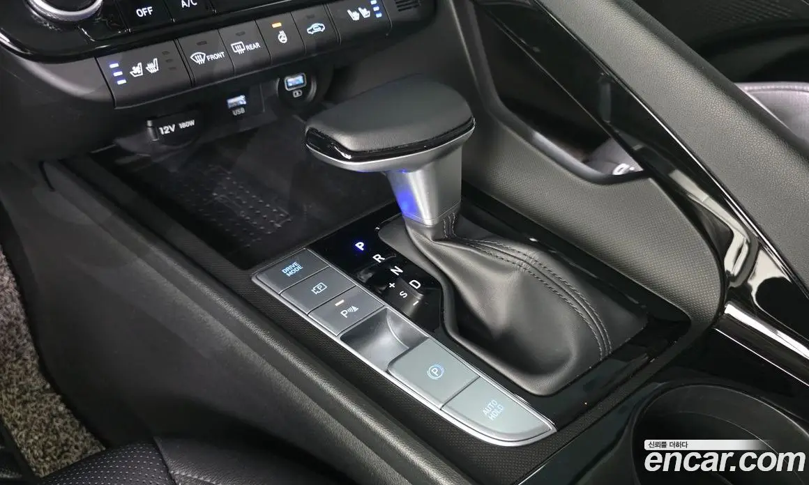 Hyundai Avante 2021 1.6 автомат (гидро), фото 12