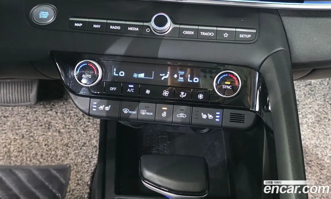 Hyundai Avante 2021 1.6 автомат (гидро), фото 25