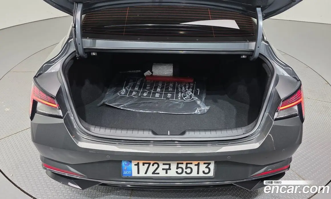 Hyundai Avante 2021 1.6 автомат (гидро), фото 33