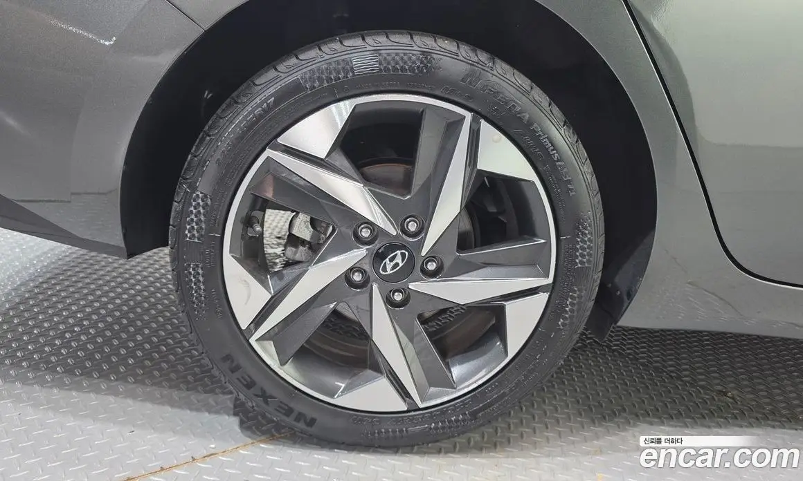 Hyundai Avante 2021 1.6 автомат (гидро), фото 5