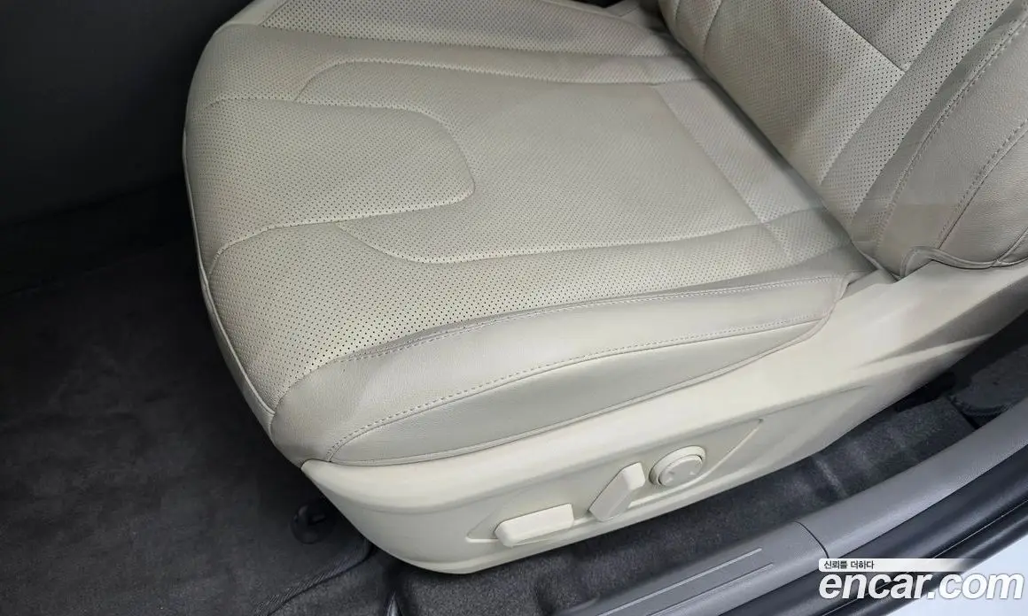 Hyundai Avante 2025 1.6 автомат (гидро), фото 32